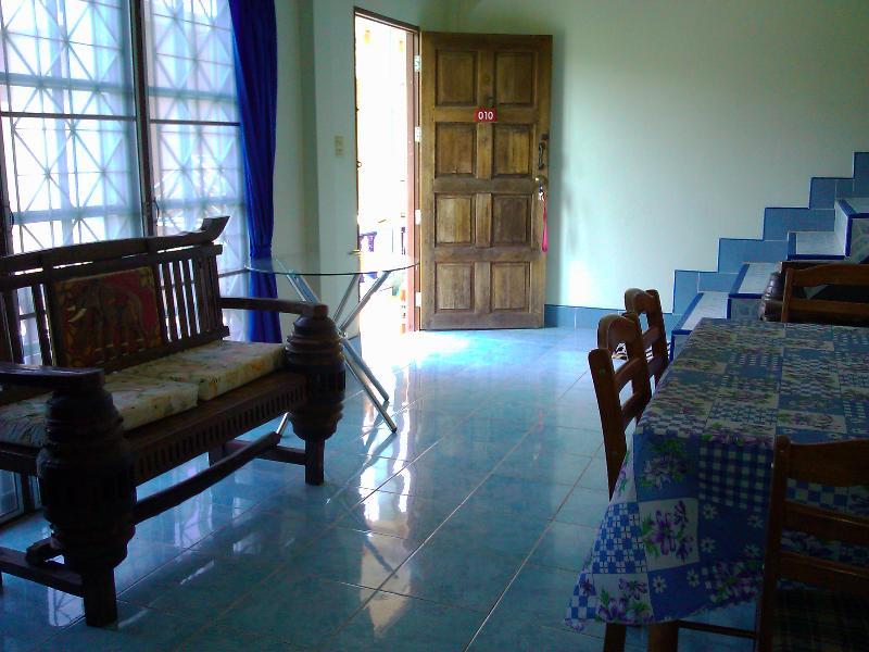 Oyo 851 On Hill Residence Patong Eksteriør billede
